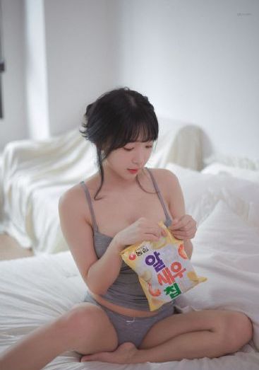 少妇和快递员在电梯做爰小说_1080免费在线播放