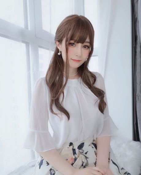 不扣纽扣的女孩_720在线播放观看