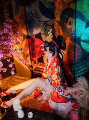 年轻漂亮的女教师6_1080P在线视频播放