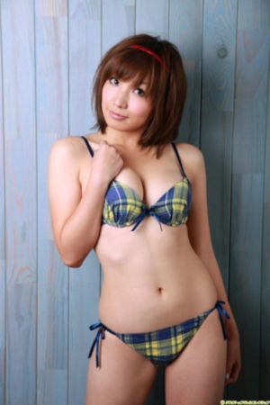 电视剧阳光之下免费全集观看_免费手机在线看片